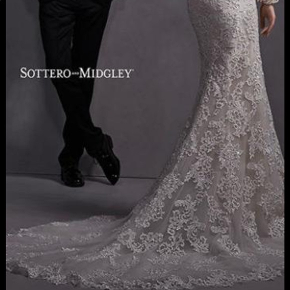 Sottero & Midgley Stella Wedding Dress NEVER WORN - Picture 2 of 3